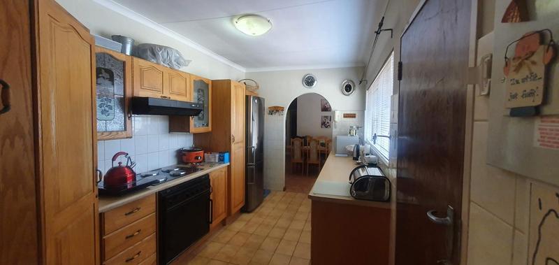 4 Bedroom Property for Sale in Pierre Van Ryneveld Gauteng