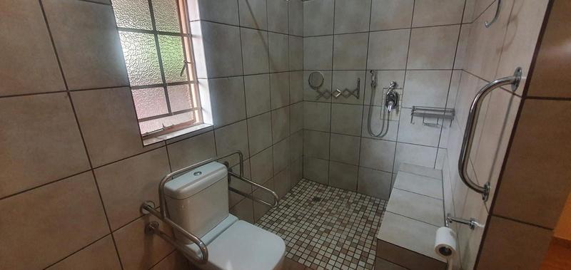 4 Bedroom Property for Sale in Pierre Van Ryneveld Gauteng
