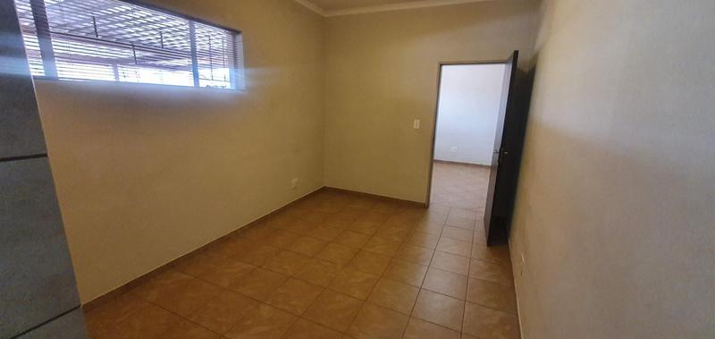 4 Bedroom Property for Sale in Pierre Van Ryneveld Gauteng