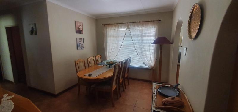 4 Bedroom Property for Sale in Pierre Van Ryneveld Gauteng