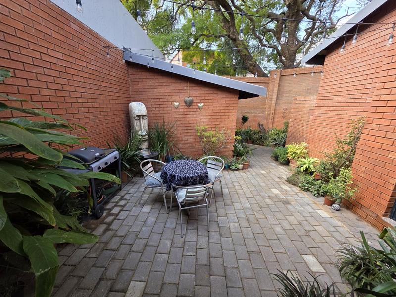 6 Bedroom Property for Sale in Montana Park Gauteng