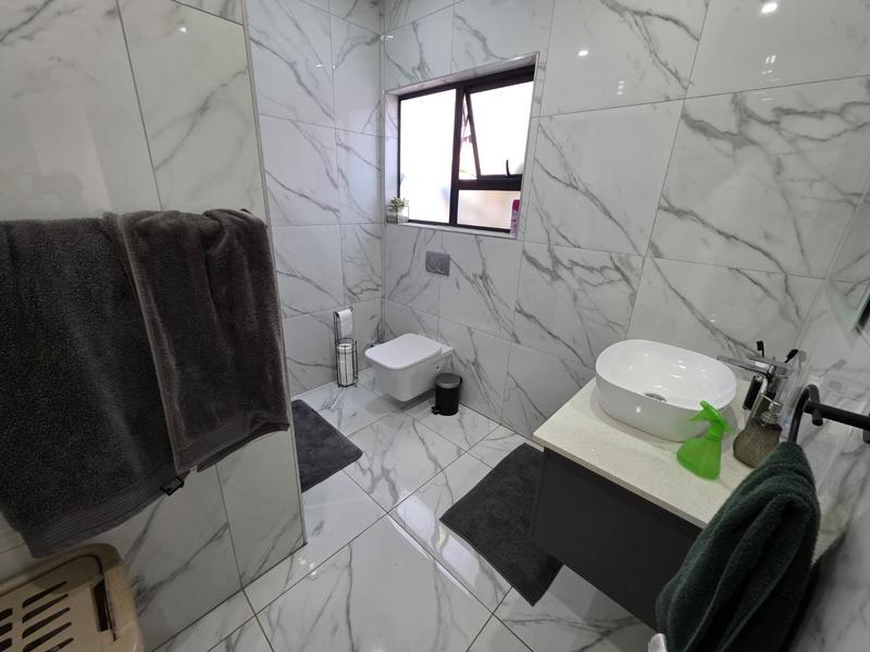 6 Bedroom Property for Sale in Montana Park Gauteng
