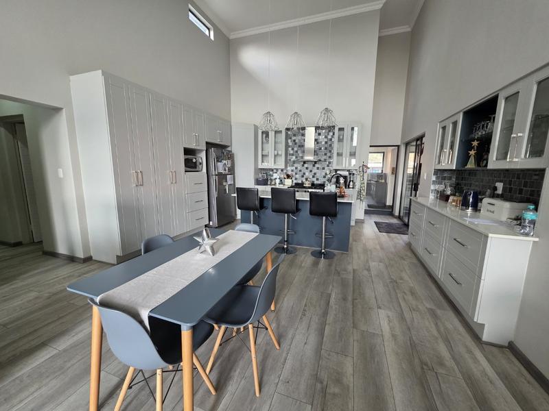 6 Bedroom Property for Sale in Montana Park Gauteng