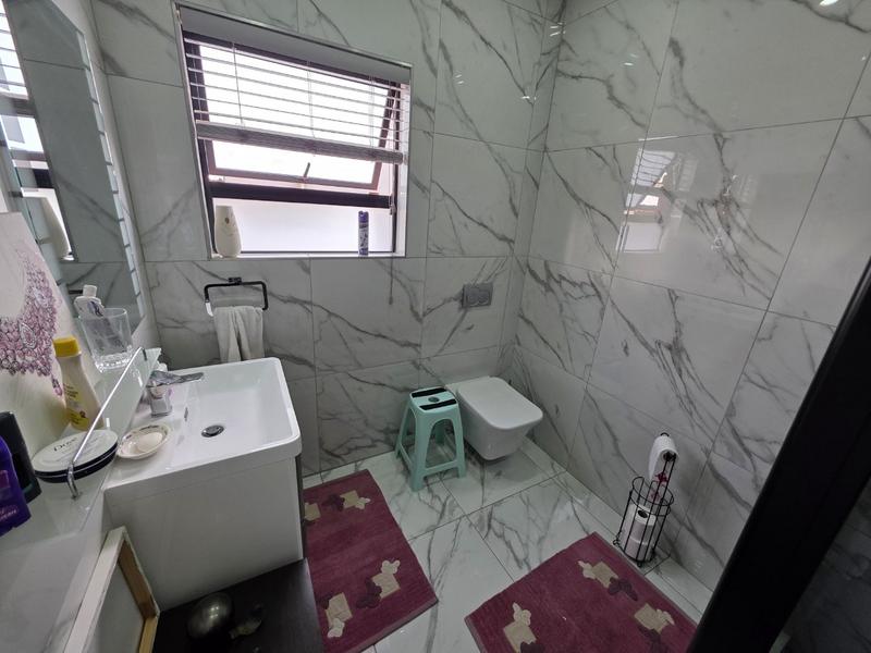 6 Bedroom Property for Sale in Montana Park Gauteng