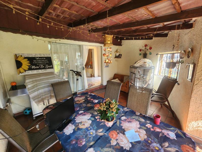 3 Bedroom Property for Sale in Verwoerdpark Gauteng