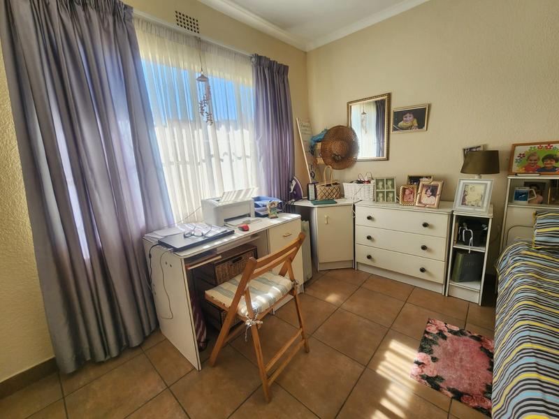 3 Bedroom Property for Sale in Verwoerdpark Gauteng