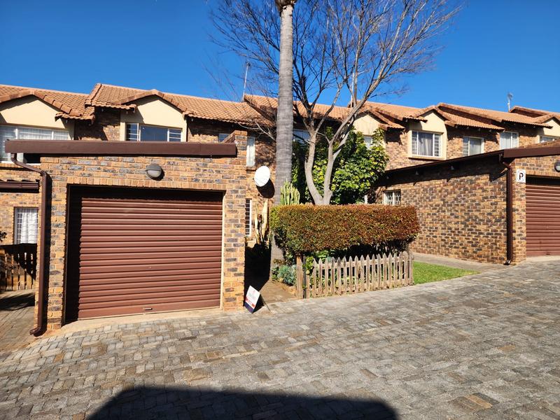 2 Bedroom Property for Sale in Glenvista Gauteng