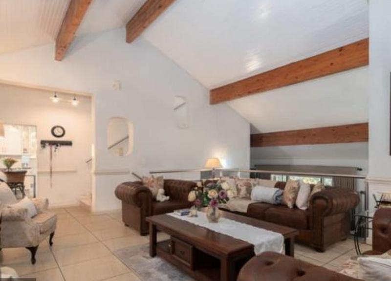 5 Bedroom Property for Sale in Glenvista Gauteng