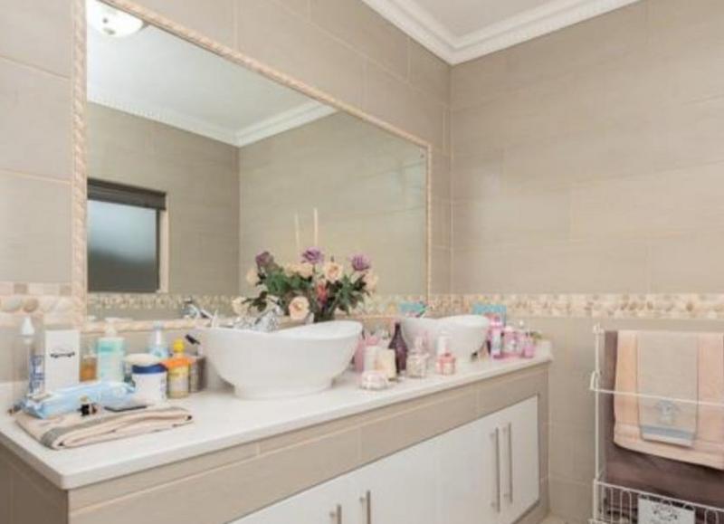 5 Bedroom Property for Sale in Glenvista Gauteng