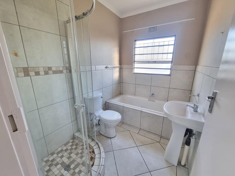 2 Bedroom Property for Sale in Riversdale Gauteng