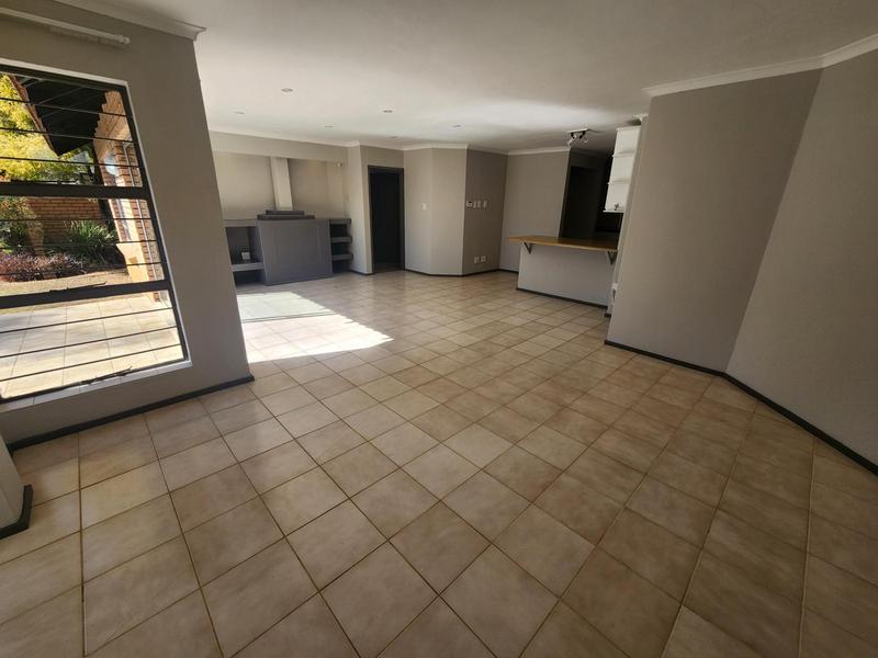 To Let 3 Bedroom Property for Rent in Waterkloof A H Gauteng