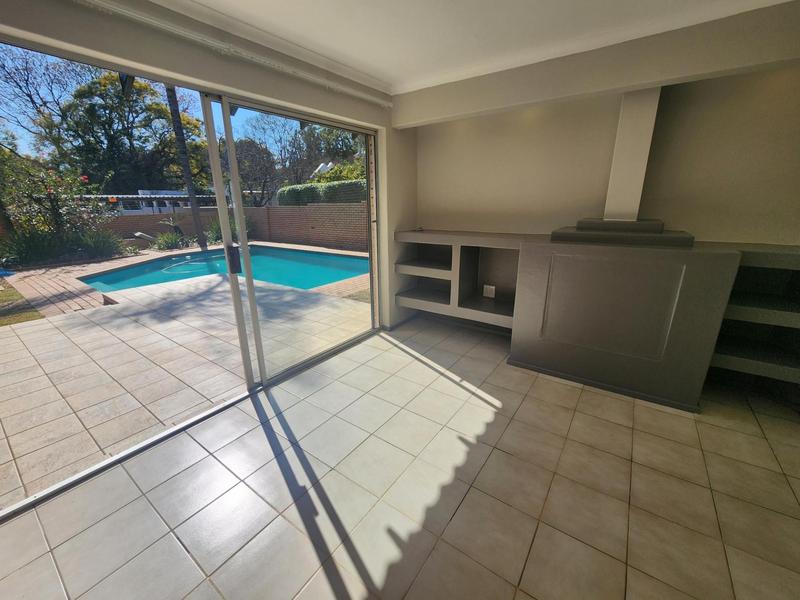 To Let 3 Bedroom Property for Rent in Waterkloof A H Gauteng