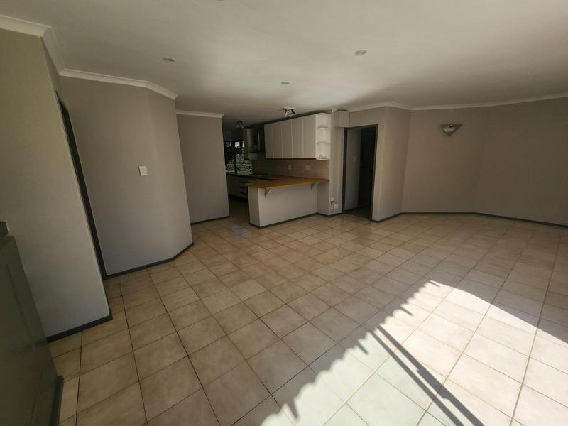To Let 3 Bedroom Property for Rent in Waterkloof A H Gauteng