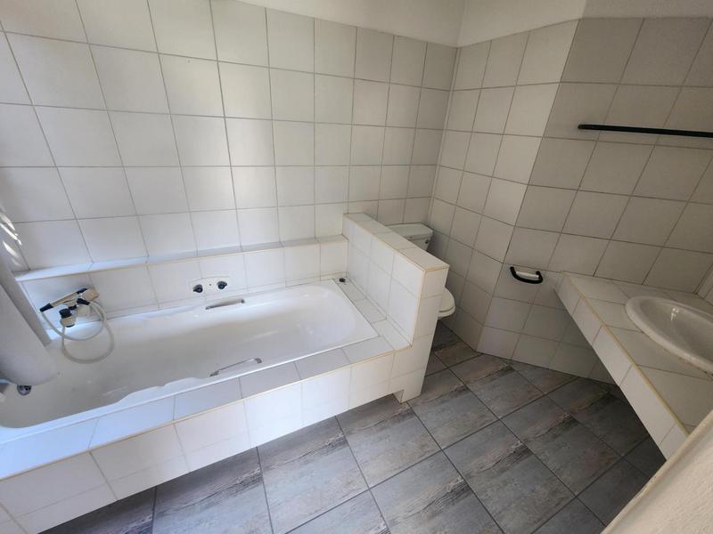 To Let 3 Bedroom Property for Rent in Waterkloof A H Gauteng