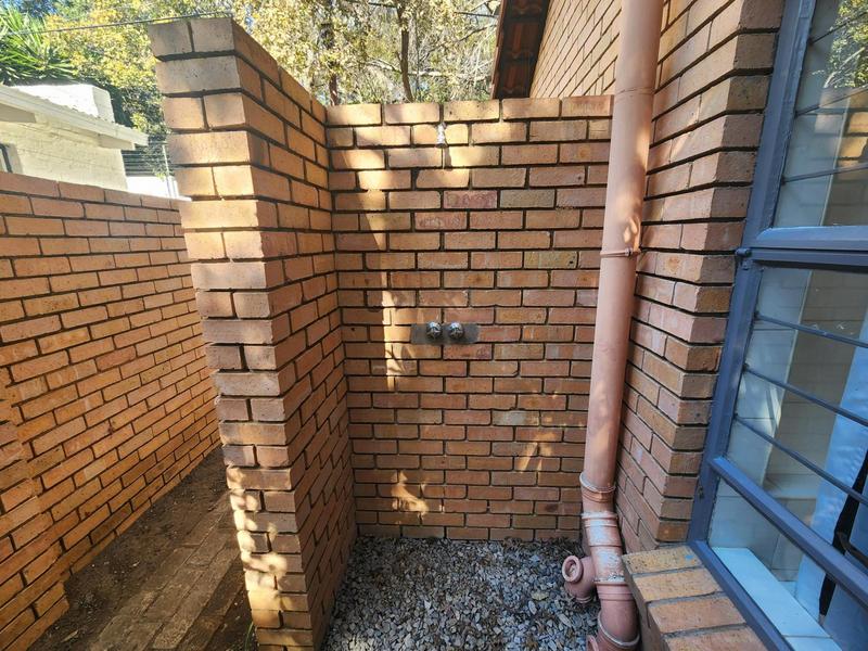 To Let 3 Bedroom Property for Rent in Waterkloof A H Gauteng