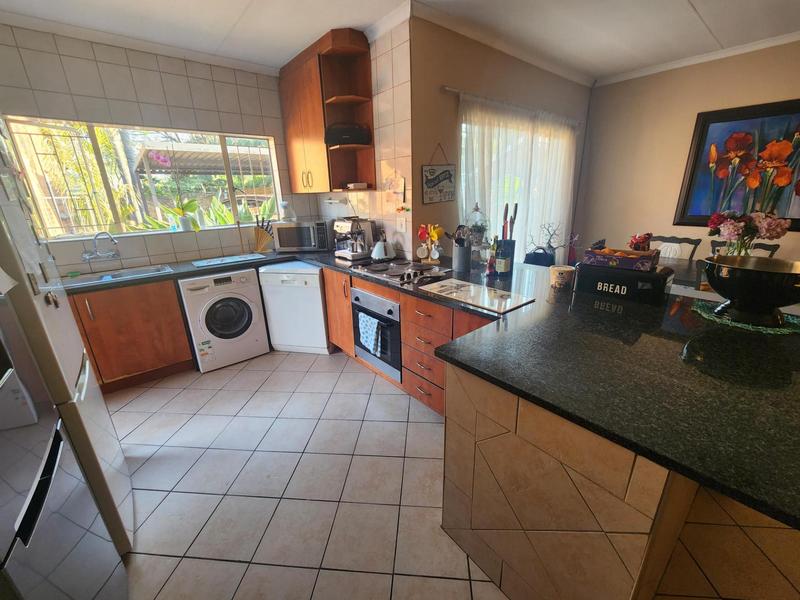 To Let 5 Bedroom Property for Rent in Wingate Park Gauteng