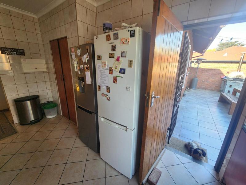 To Let 5 Bedroom Property for Rent in Wingate Park Gauteng