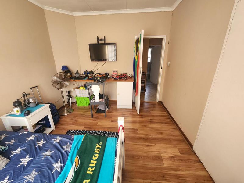 To Let 5 Bedroom Property for Rent in Wingate Park Gauteng