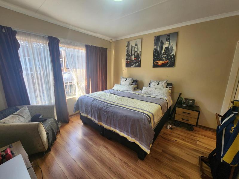 To Let 5 Bedroom Property for Rent in Wingate Park Gauteng