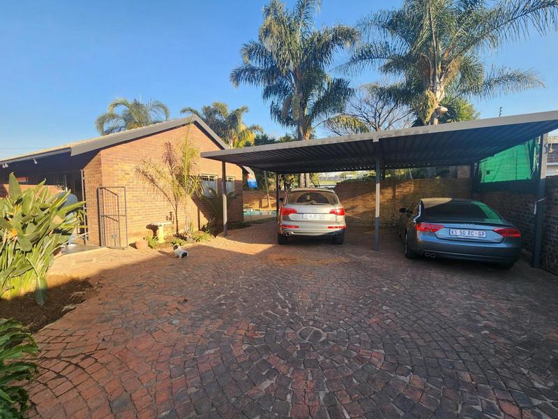To Let 5 Bedroom Property for Rent in Wingate Park Gauteng