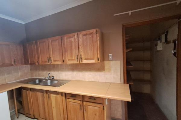 3 Bedroom Property for Sale in Mountain View Gauteng