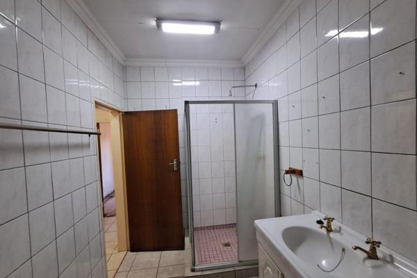 3 Bedroom Property for Sale in Mountain View Gauteng