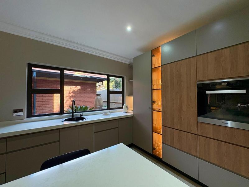 7 Bedroom Property for Sale in Midstream Estate Gauteng