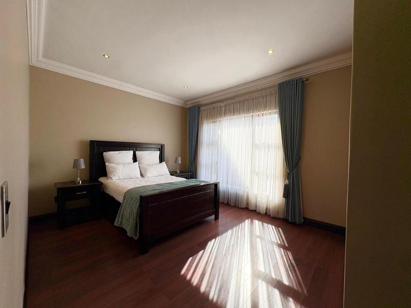 7 Bedroom Property for Sale in Midstream Estate Gauteng