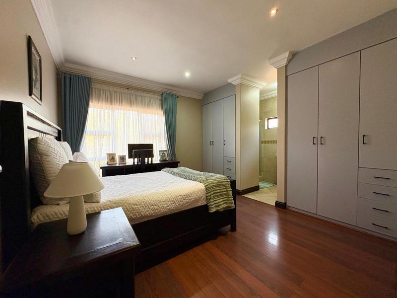 7 Bedroom Property for Sale in Midstream Estate Gauteng
