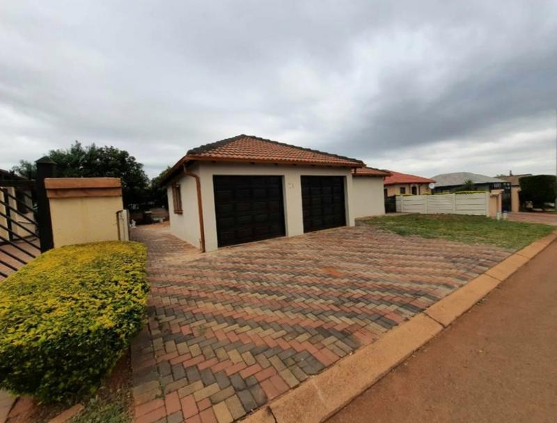 3 Bedroom Property for Sale in The Orchards Gauteng