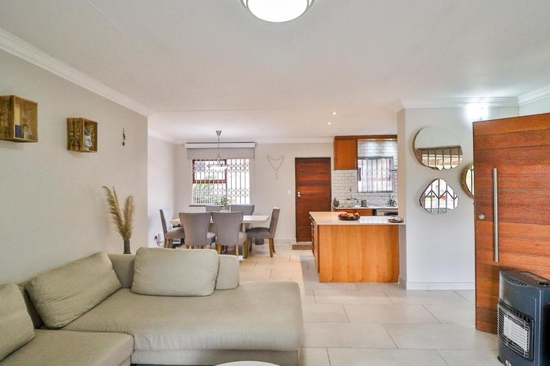 To Let 2 Bedroom Property for Rent in Marais Steyn Park Gauteng