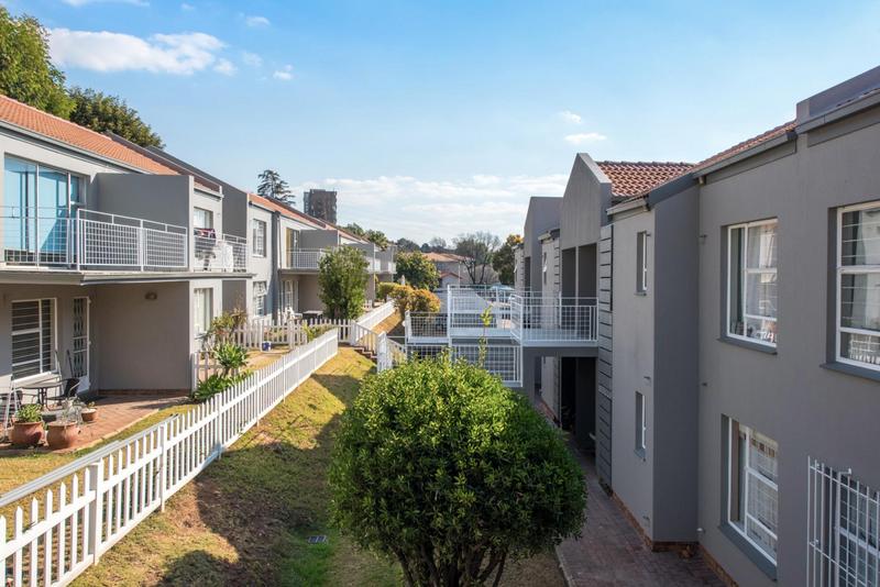 2 Bedroom Property for Sale in Bedford Gardens Gauteng