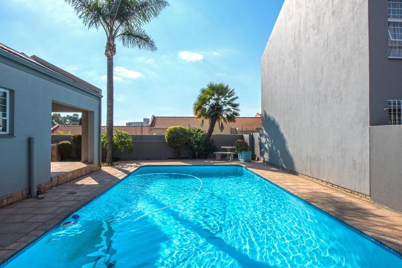 2 Bedroom Property for Sale in Bedford Gardens Gauteng