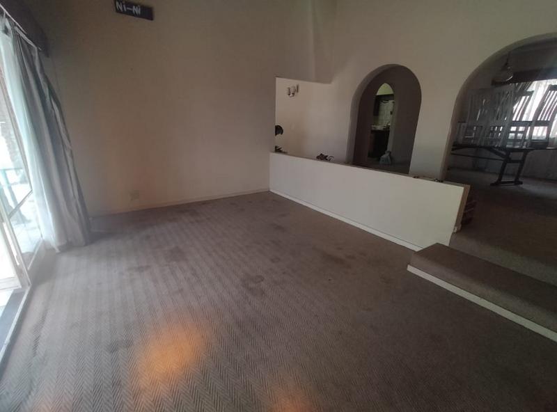 To Let 4 Bedroom Property for Rent in Florauna Gauteng