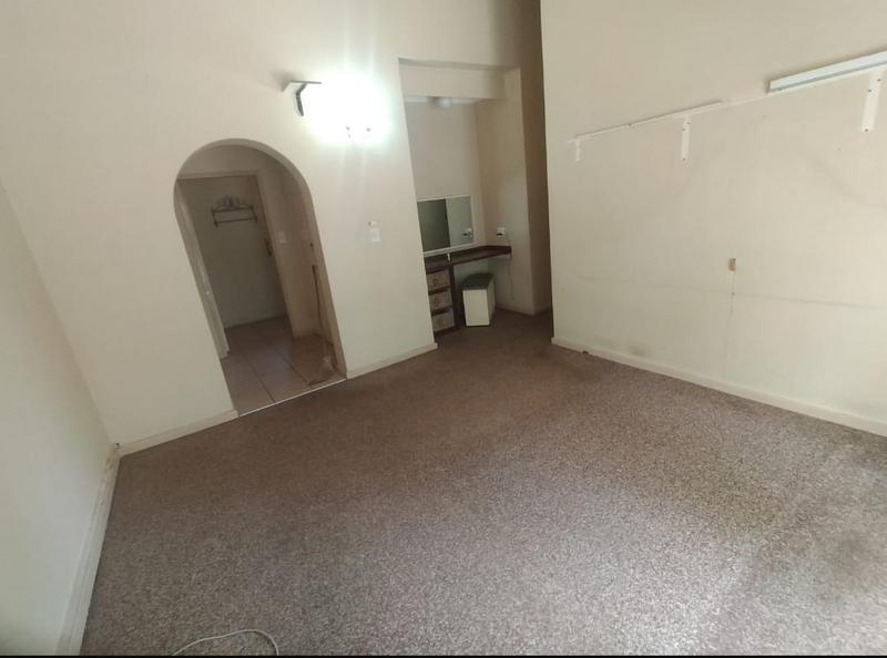 To Let 4 Bedroom Property for Rent in Florauna Gauteng
