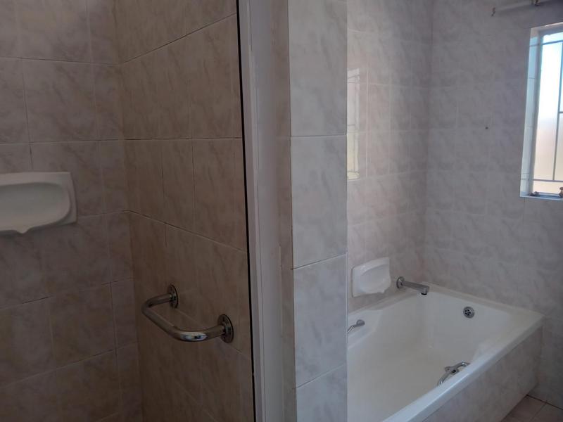 3 Bedroom Property for Sale in Eden Glen Gauteng