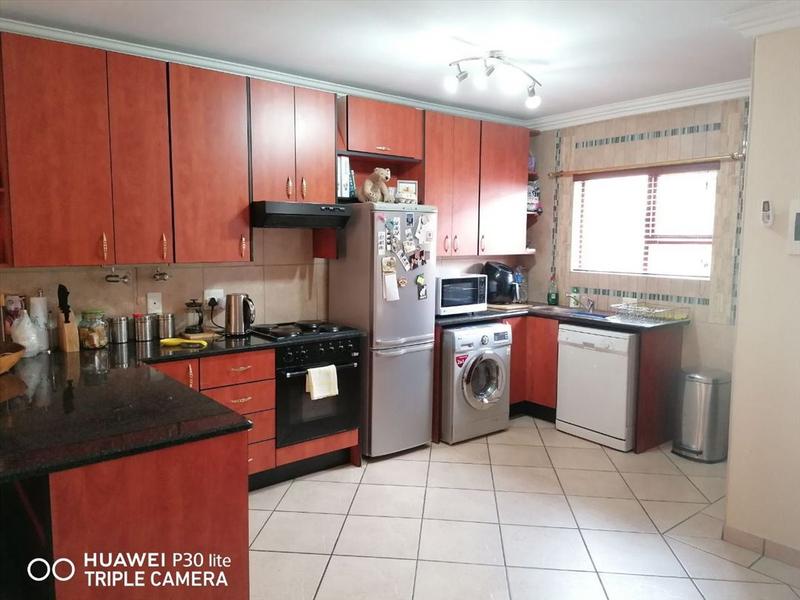 2 Bedroom Property for Sale in Bartlett Gauteng
