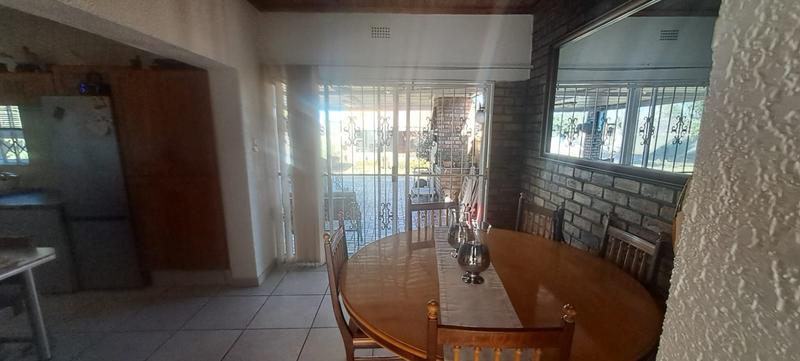 5 Bedroom Property for Sale in Elspark Gauteng