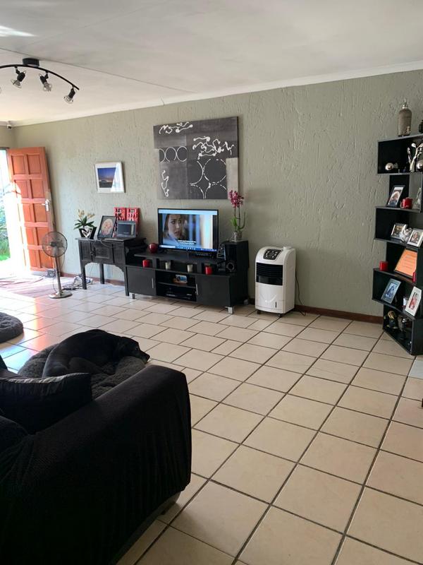 To Let 3 Bedroom Property for Rent in Witfield Gauteng