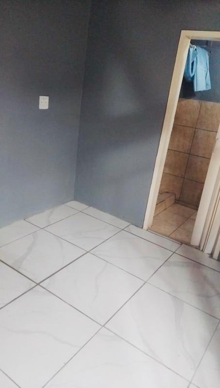 To Let 0 Bedroom Property for Rent in Bezuidenhout Valley Gauteng