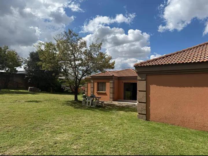 To Let 3 Bedroom Property for Rent in Johannesburg Gauteng