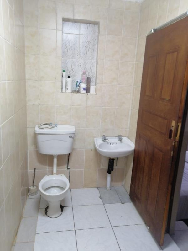 To Let 1 Bedroom Property for Rent in Kensington Gauteng