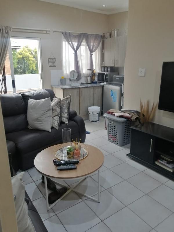 To Let 1 Bedroom Property for Rent in Kensington Gauteng