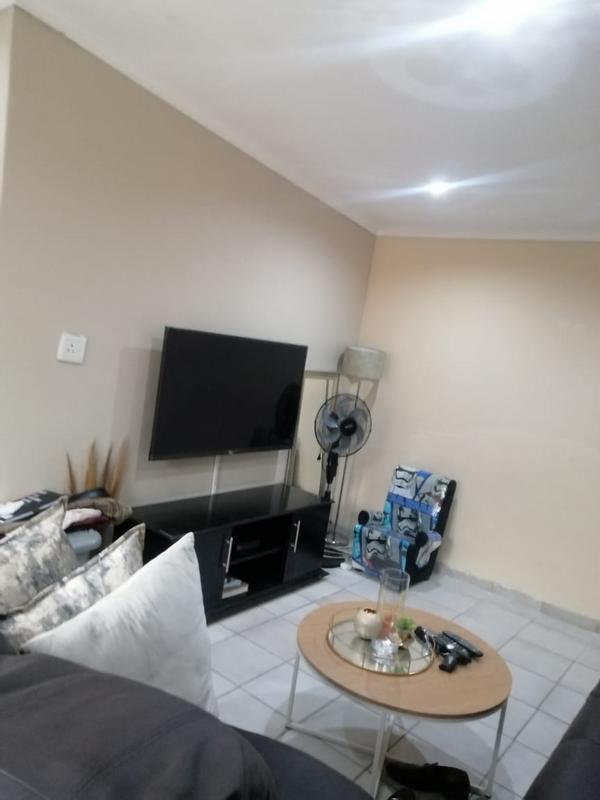 To Let 1 Bedroom Property for Rent in Kensington Gauteng