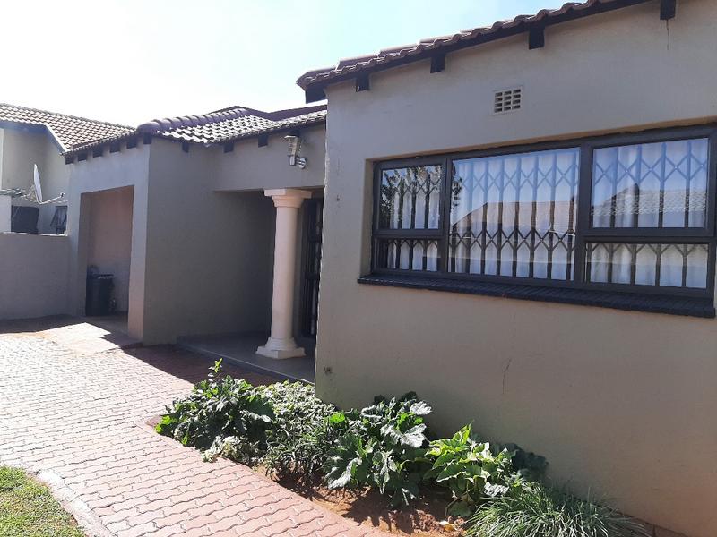3 Bedroom Property for Sale in Thokoza Ext 2 Gauteng