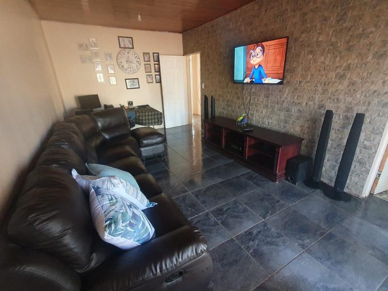 3 Bedroom Property for Sale in Thokoza Ext 2 Gauteng