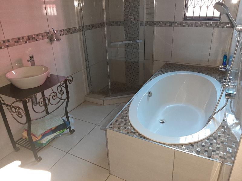 3 Bedroom Property for Sale in Thokoza Ext 2 Gauteng