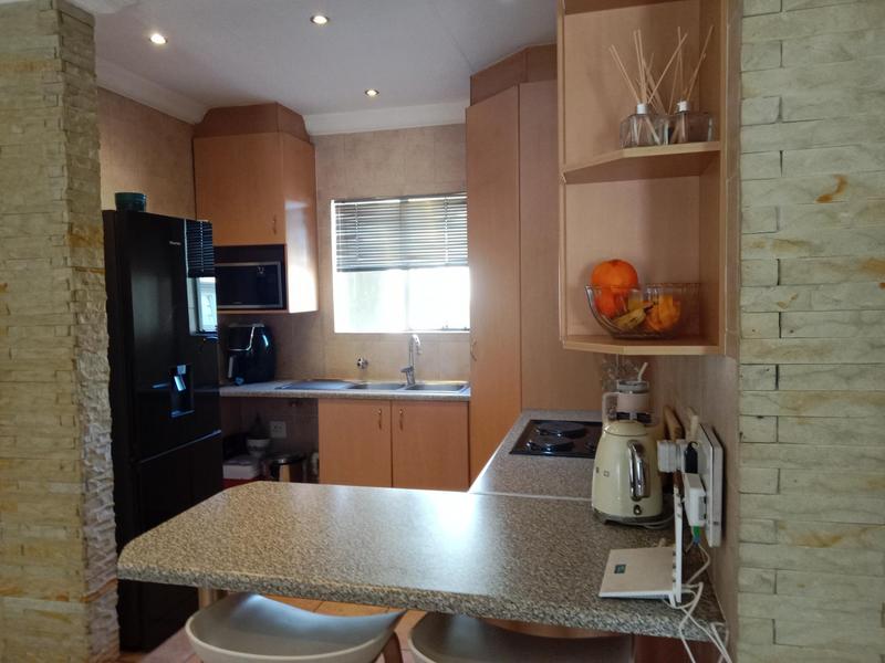 2 Bedroom Property for Sale in Bedfordview Gauteng