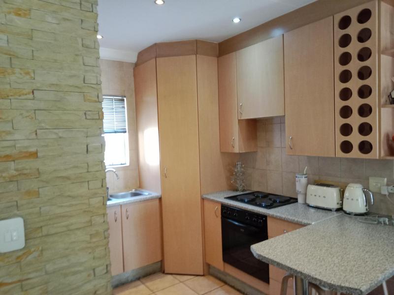 2 Bedroom Property for Sale in Bedfordview Gauteng
