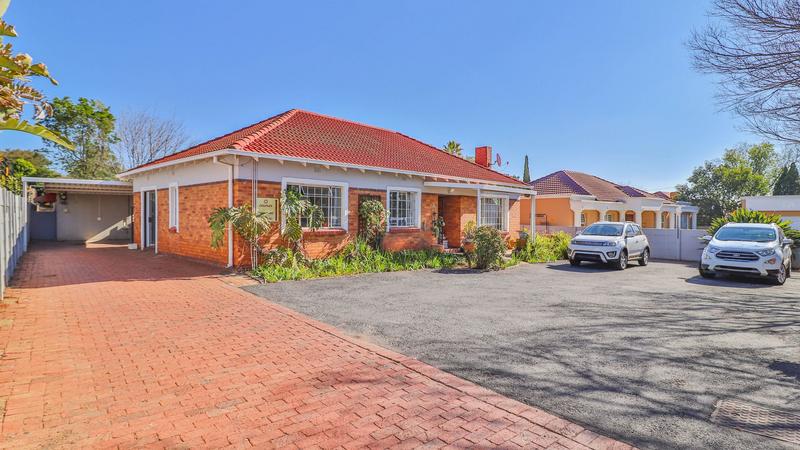 3 Bedroom Property for Sale in Hurlyvale Gauteng
